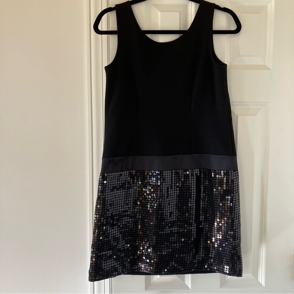 NWT Ann Taylor LOFT Petite Black Retro Sequined Mini Sleeveless Shift Dress (2P) - Picture 2 of 10
